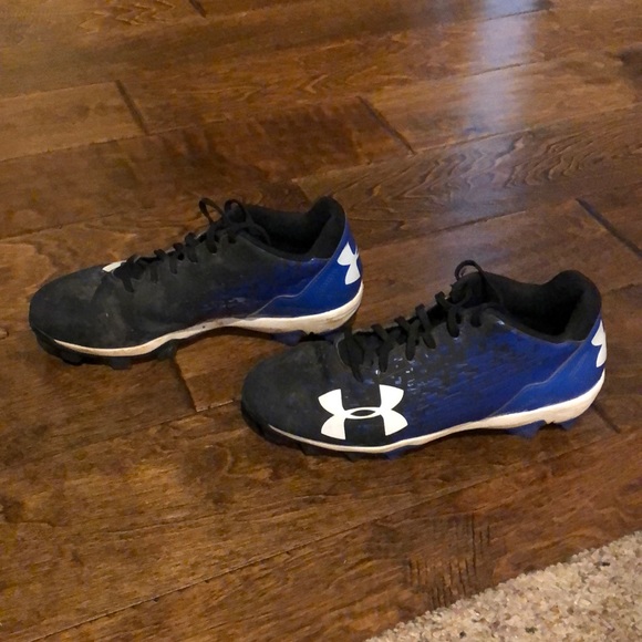 Cleats - Picture 2 of 2